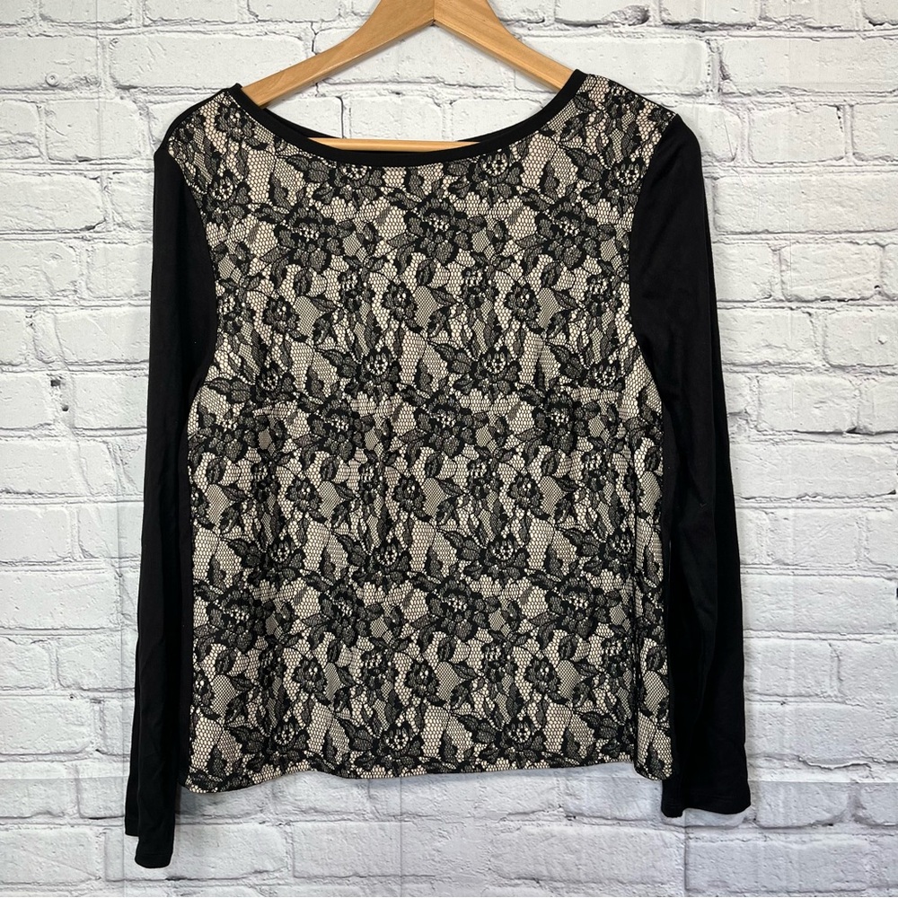 Chico's Lace Eyelet Black Knit Shirt Top Blouse Womens Size 1 Medium Long Sleeve